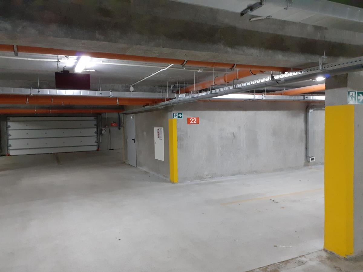 Apartament Kapitanski Mostek 17A Z Widokiem Na Port I Latarnie Morska Oraz Garazem Appartement Kołobrzeg Buitenkant foto